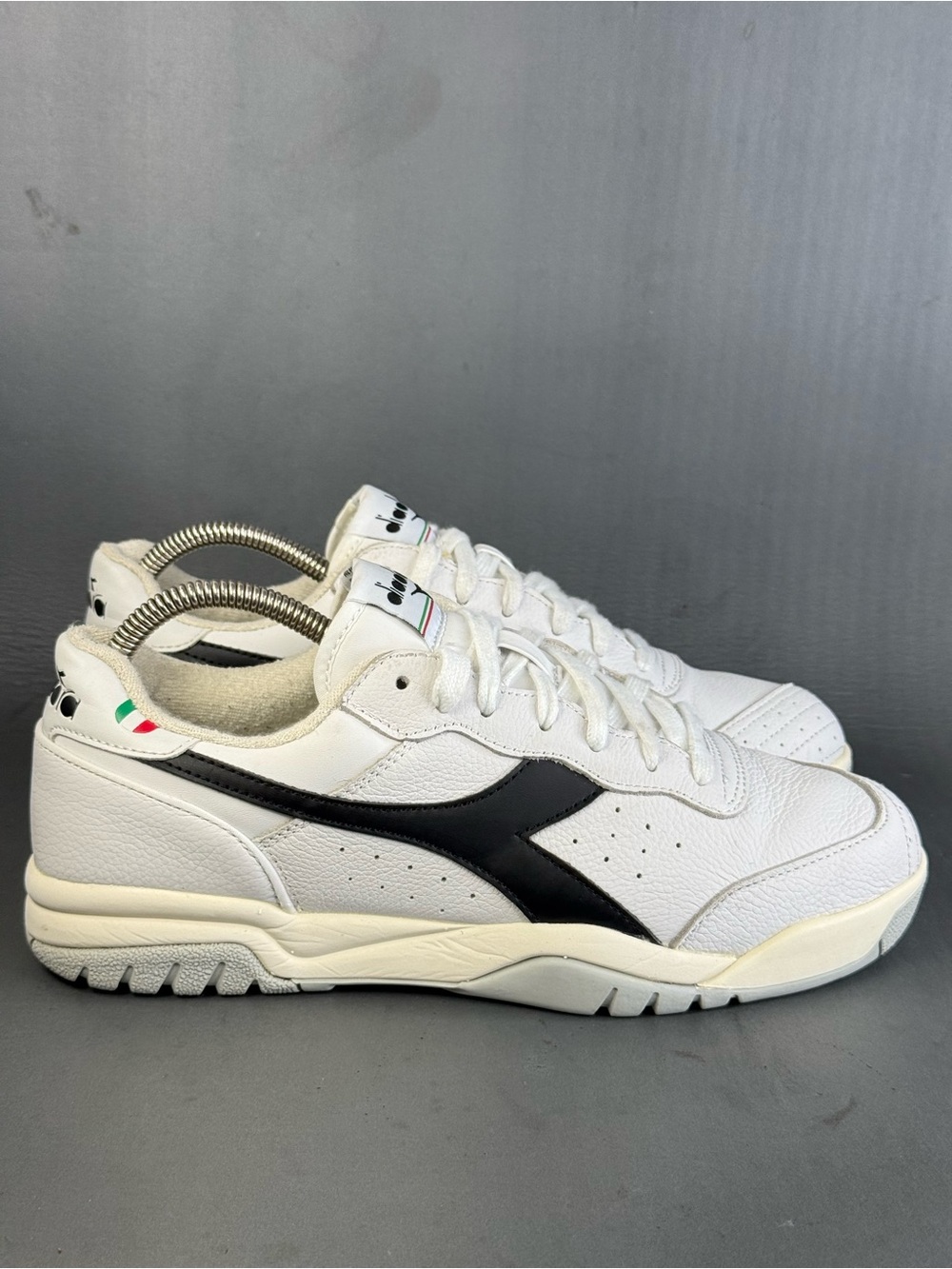 Diadora Maverick H.O.C. Sneaker shoes men’s size 8.5 (women’s 10.5)